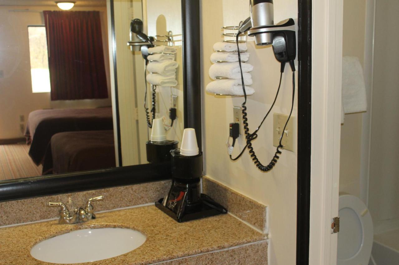 Americas Best Value Inn - Fredericksburg North Eksteriør bilde